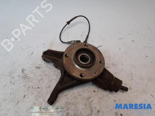 Used Right front steering knuckle CITROËN BERLINGO MULTISPACE (B9) 1.6 (90 hp) 31529441