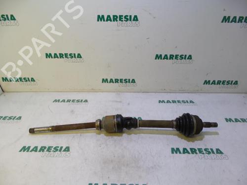 Used Right front driveshaft Right front driveshaft CITROËN BERLINGO / BERLINGO FIRST MPV (MF_, GJK_, GFK_) 1.8 i (MFLFX) (90 hp) 31429856 31429856