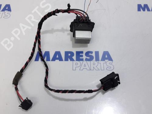 Used Electronic sensor RENAULT SCÉNIC III (JZ0/1_) 1.6 16V (JZ0U, JZ1B) (110 hp) 31456029