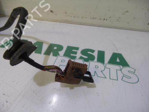 Left mirror PEUGEOT 407 SW (6E_, 6D_) 2.0 | BP31471987C26