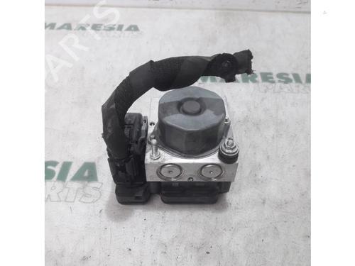 Used ABS pump FIAT FIORINO Box Body/MPV (225_) 1.3 D Multijet (225BXD1A, 225BXB1A, 225BXB11) (75 hp) 31415686