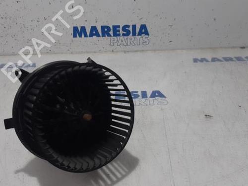 Used Heater blower motor CITROËN C3 II (SC_) 1.2 VTi 82 (82 hp) 31496696