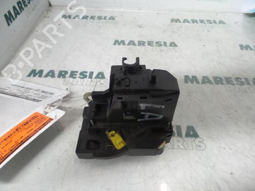 electronic-module-renault-scenic-i-mpv-ja01_-fa0_-1999-2000-2001-2002-2003-2004-2005-2006-2007-2008-2009-2010-31526470 main image