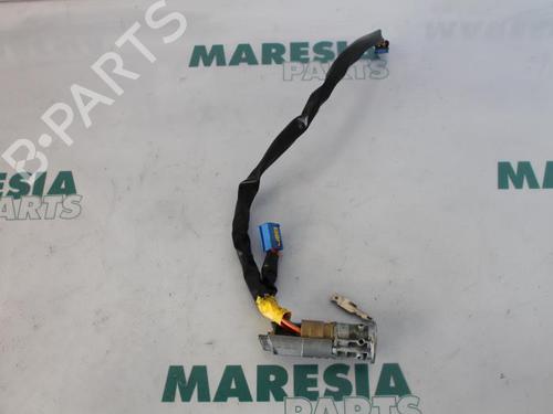 Used Ignition barrel PEUGEOT 206 Hatchback (2A/C) 1.4 i (75 hp) 31409423