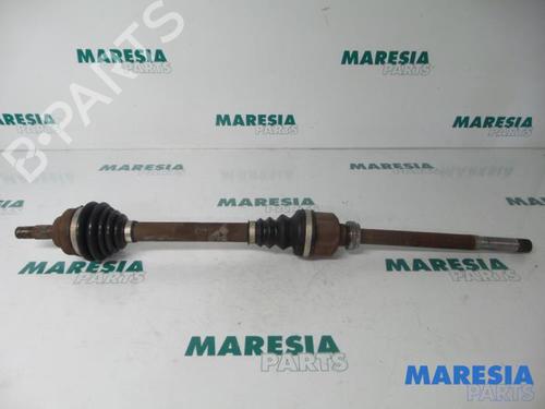 Used Right front driveshaft PEUGEOT 307 CC (3B) 1.6 16V (110 hp) 31439187