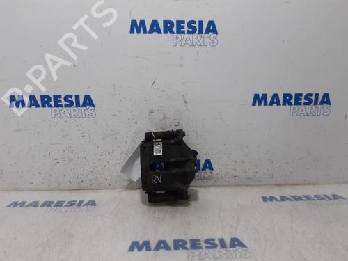 Used Right front brake caliper CITROËN C4 CACTUS 1.6 BlueHDi 100 (99 hp) 31520248