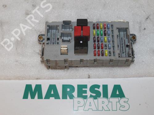 fuse-box-fiat-doblo-mpv-119_-223_-2001-31533529 main image