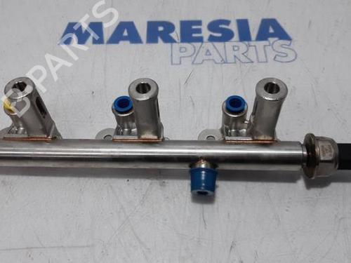 injection-rail-peugeot-308-ii-lb_-lp_-lw_-lh_-l3_-2013-2014-2015-2016-2017-2018-2019-2020-2021-31414643 main image