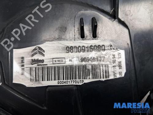 Right taillight CITROËN C4 CACTUS 1.2 VTi 82 | BP31466721C35 