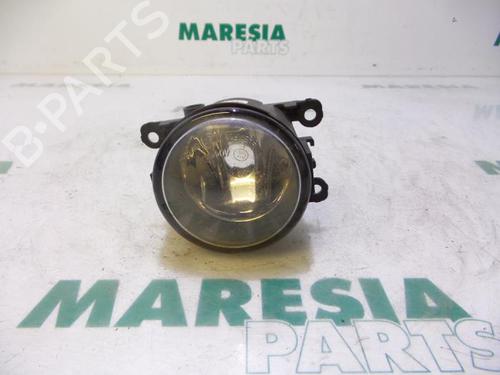 right-front-fog-light-renault-grand-scenic-iii-jz01_-2009-2010-2011-2012-2013-2014-2015-2016-31514212 main image