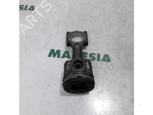 BP31422244O1 main image