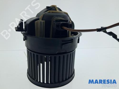 Motor da chauffage Motor da chauffage PEUGEOT 308 SW I (4E_, 4H_) 1.6 16V (150 hp) 39896667 39896667