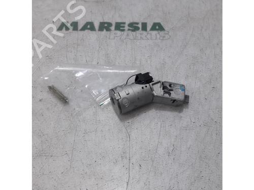 Used Ignition barrel CITROËN C5 II (RC_) 2.0 16V (RCRFJB, RCRFJC) (140 hp) 31423652
