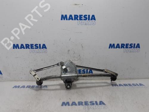 Used Front wipers mechanism RENAULT TRAFIC II Van (FL) 2.5 dCi 145 (FL0J) (146 hp) 31458038