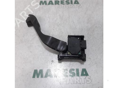 Used Electronic module FIAT 500 (312_) 1.2 (312AXA1A) (69 hp) 31404387