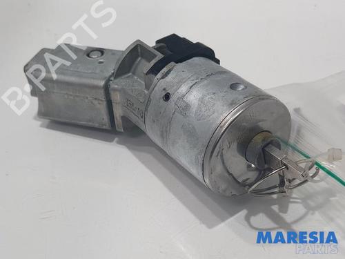 Used Ignition barrel PEUGEOT 3008 I MPV (0U_) 1.6 THP (156 hp) 31406192