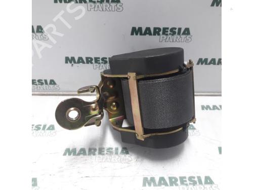 front-right-seatbelt-renault-scenic-ii-jm01_-2003-2004-2005-2006-2007-2008-2009-2010-31429481 main image