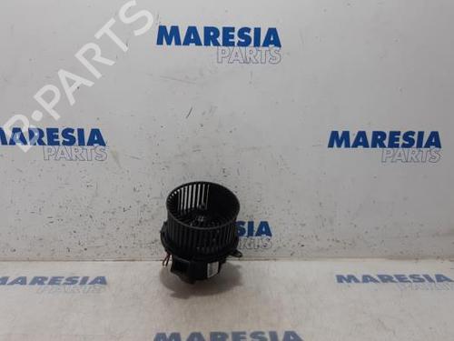 Used Heater blower motor CITROËN C3 II (SC_) 1.2 VTi 82 (82 hp) 31522387