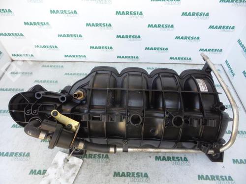 Used Injection rail ALFA ROMEO 147 (937_) 1.6 16V T.SPARK ECO (937.AXA1A, 937.BXA1A) (105 hp) 31443544