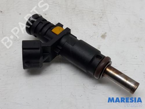 Used Injector PEUGEOT 3008 I MPV (0U_) 1.6 VTi (120 hp) 31385224