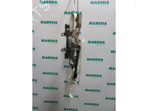 left-curtain-airbag-peugeot-307-sw-3h-2002-2003-2004-2005-2006-2007-2008-2009-31516937 main image