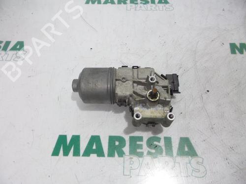Used Front wiper motor RENAULT TWINGO II (CN0_) 1.5 dCi 90 (86 hp) 31437056