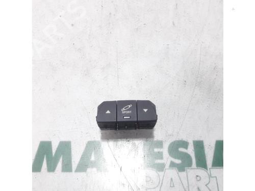 switch-citroen-c5-iii-rd_-2008-2009-2010-2011-2012-2013-2014-2015-2016-2017-31479785 main image