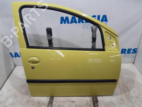 right-front-door-citroen-c1-pm_-pn_-2005-2006-2007-2008-2009-2010-2011-2012-2013-2014-31397823 main image