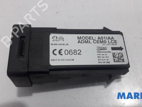 Engine control unit (ECU) PEUGEOT 508 I (8D_) 2.0 HDi Hybrid4 AWC | BP31438441M57
