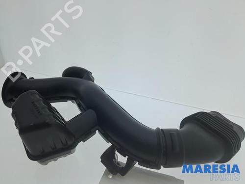 Used Pipe RENAULT TWINGO III (BCM_, BCA_) 1.0 SCe 70 (71 hp) 32783784