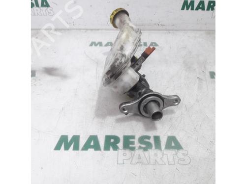 Brake master cylinder CITROËN C3 III (SX) 1.2 THP 110 (SXHNPS, SXHNZT, SXHNZ6) | BP31507482M77