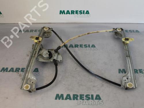 Rudehejsemekanisme ventre foran PEUGEOT 1007 (KM_) 1.6 16V (109 hp) 31486249