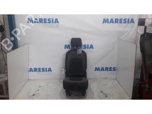 Sæde sæt CITROËN C4 Grand Picasso II (DA_, DE_) 1.6 BlueHDi 120 (120 hp) 31515409