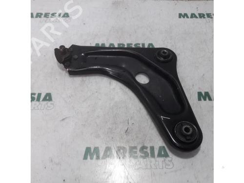 Used Left front suspension arm PEUGEOT 207 SW (WK_) 1.4 16V (95 hp) 31491745