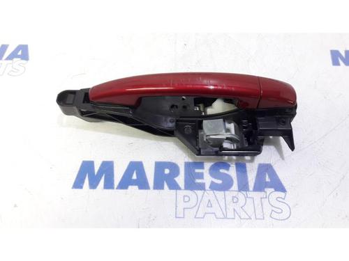 rear-right-exterior-door-handle-peugeot-2008-i-cu_-2013-31453688 main image