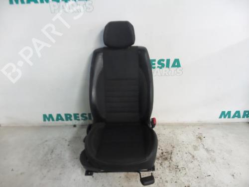 Used Right front seat RENAULT LAGUNA III (BT0/1) 2.0 dCi (BT01, BT08, BT09, BT0E, BT0K, BT12, BT1C, BT1D,... (150 hp) 31493717