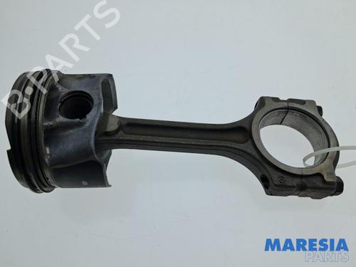 Used Other Other RENAULT CLIO IV (BH_) 0.9 TCe 90 (BHNF, BHMA, BHMH, BHJK, BHJR) (90 hp) 34571426 34571426