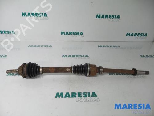 Used Right front driveshaft CITROËN XSARA (N1) 1.6 16V (109 hp) 31522622