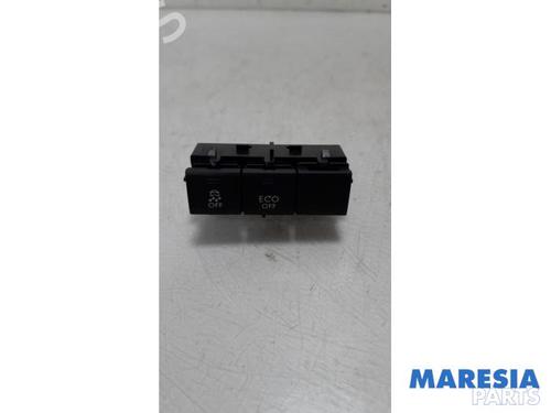 Used Switch PEUGEOT 308 II (LB_, LP_, LW_, LH_, L3_) 1.6 BlueHDi 120 (120 hp) 31485048