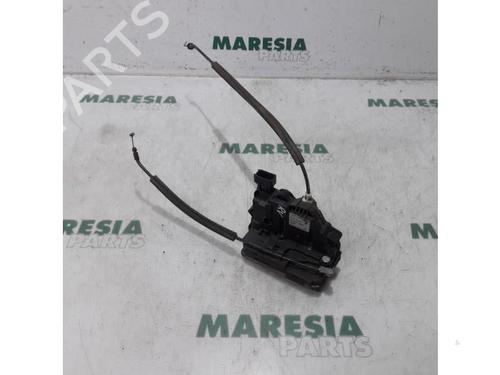 Used Electronic module CITROËN JUMPER II Van 2.2 HDi 120 (120 hp) 31495576