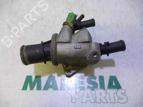 Used Thermostat housing ALFA ROMEO 147 (937_) 1.9 JTDM 16V (937.AXN1B, 937.BXN1B) (150 hp) 31516794