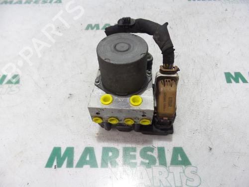 Used ABS pump PEUGEOT 407 Coupe (6C_) 2.0 HDi (136 hp) 31516766