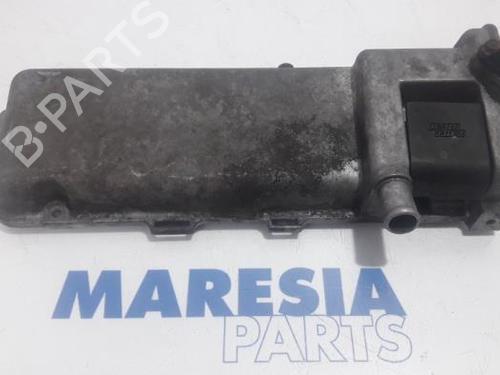 Used Valve cover FIAT PUNTO (188_) 1.2 60 (188.030, .050, .130, .150, .230, .250) (60 hp) 31483586