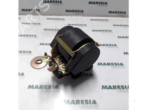 Used Front right seatbelt RENAULT MEGANE II Estate (KM0/1_) 1.6 16V (112 hp) 31492055