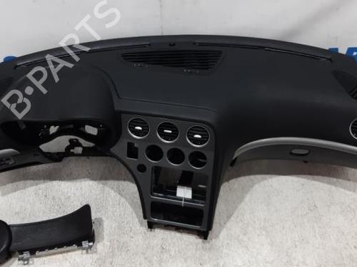 Used Driver airbag ALFA ROMEO 159 Sportwagon (939_) 2.4 JTDM (939BXD1B, 939BXD12) (200 hp) 31507630