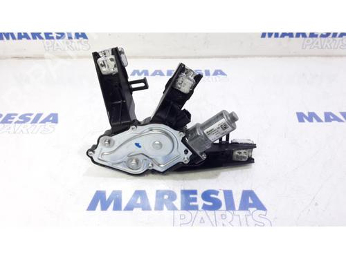 Rear wiper motor CITROËN C4 Picasso II 1.6 BlueHDi 120 | BP31432304M102