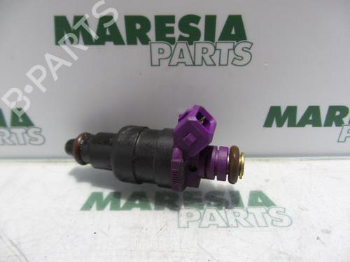 Used Injector RENAULT TWINGO I (C06_) 1.2 (C066, C068) (58 hp) 31481631