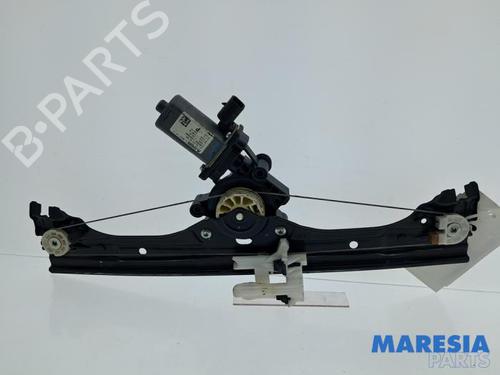 Used Front right window mechanism Front right window mechanism FIAT 500 C (312_) 1.2 (312CXA1A, 312AXA1A) (69 hp) 35820667 35820667