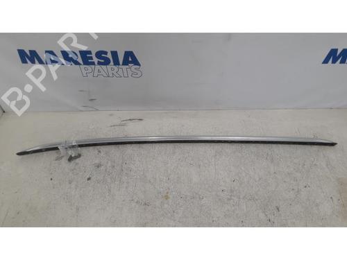 Used Roof bar RENAULT MEGANE IV Grandtour (K9A/M/N_) 1.2 TCe 130 (K9MR) (130 hp) 31389595