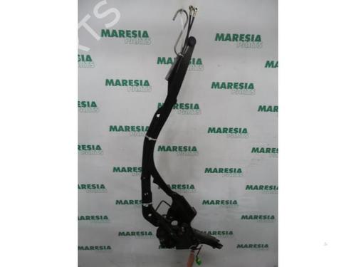 Used Hinge/Door check strap PEUGEOT 206 CC (2D) 1.6 16V (2DNFUF, 2DNFUR) (109 hp) 31516355